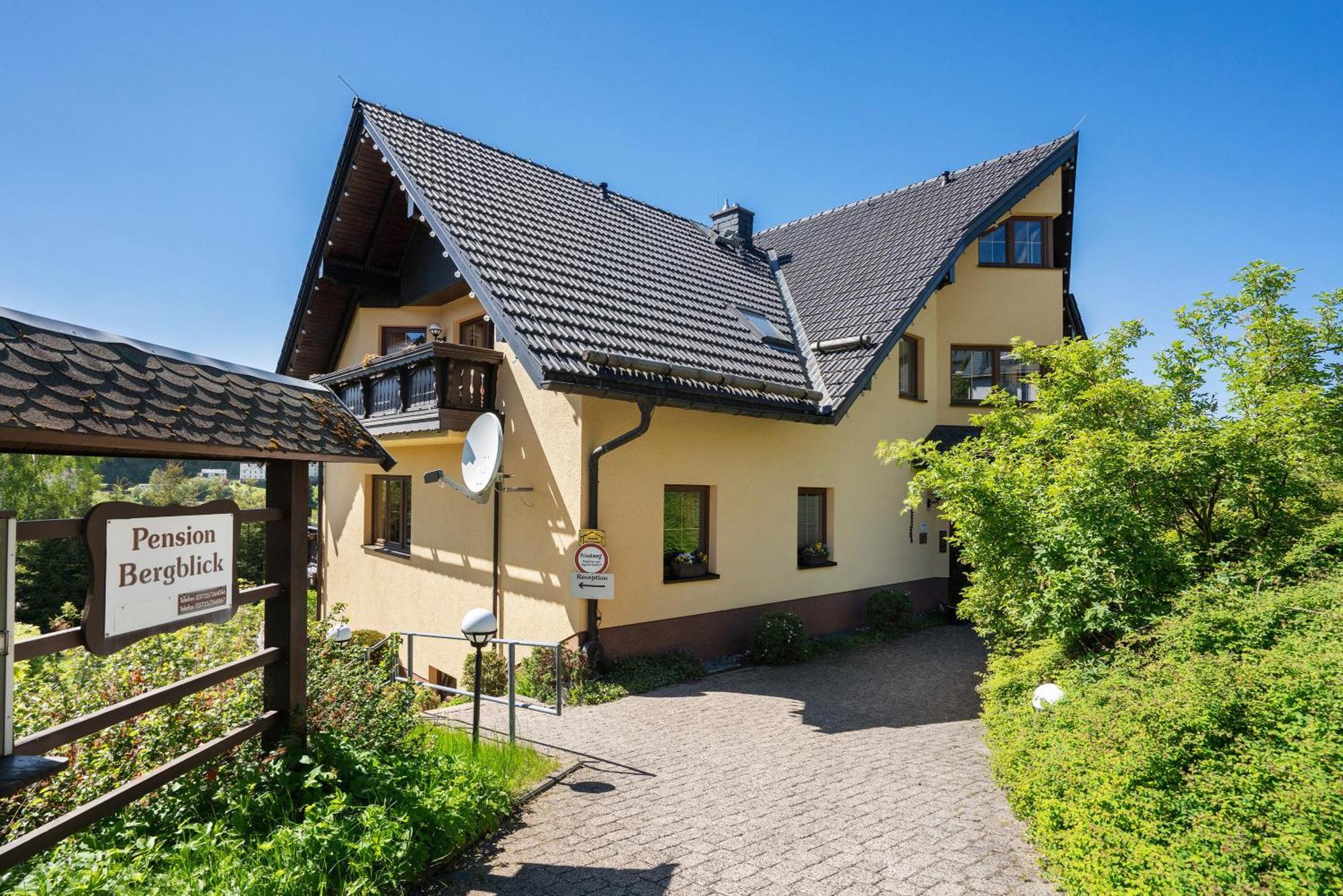 Pension Bergblick Мариенберг Екстериор снимка